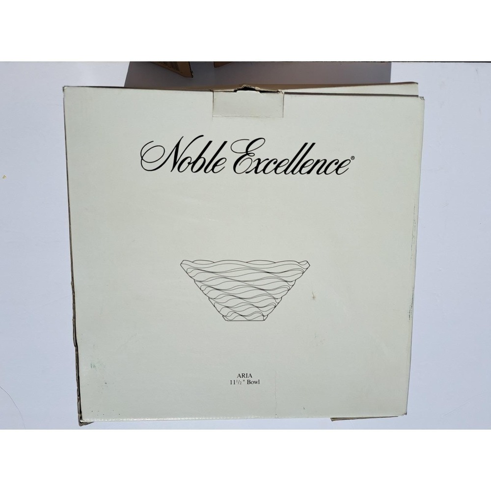 Vtg NOS Noble Excellence Bowl Clear 24% Lead Crystal Hand Blown Hand Cut. 11 - Picture 3 of 7